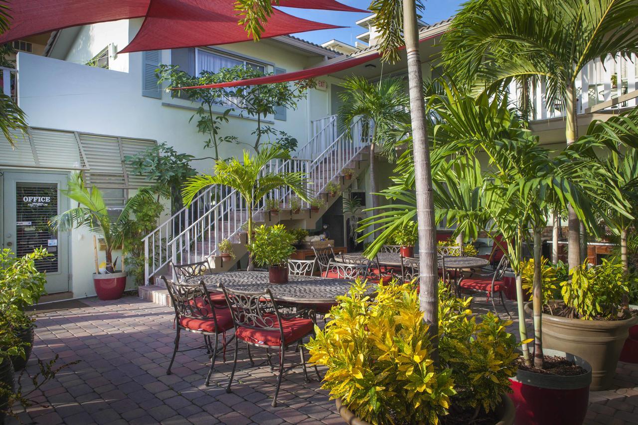 The Big Coconut Guesthouse - Gay Men'S Resort Fort Lauderdale Exteriör bild
